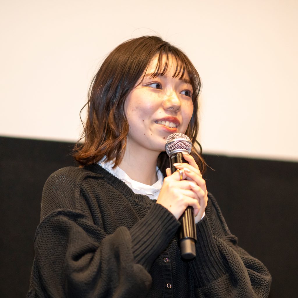 映画「恋愛リアリティーショー」の舞台あいさつに出席した濱崎優姫