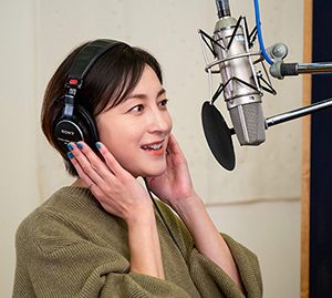 広末涼子「ピッカピカの一年生～♪」CMソングを歌う