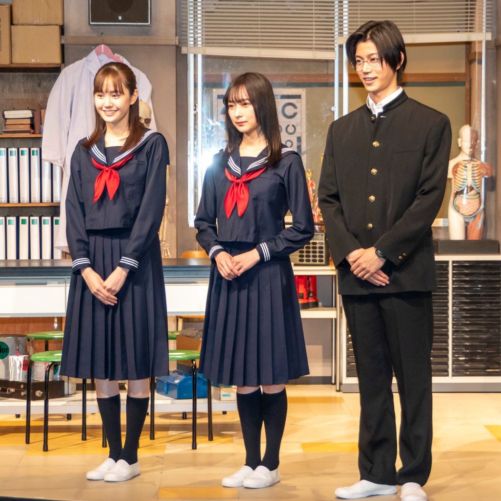 舞台「六番目の小夜子」取材会に出席した尾碕真花、鈴木絢音、高橋健介(写真左から)