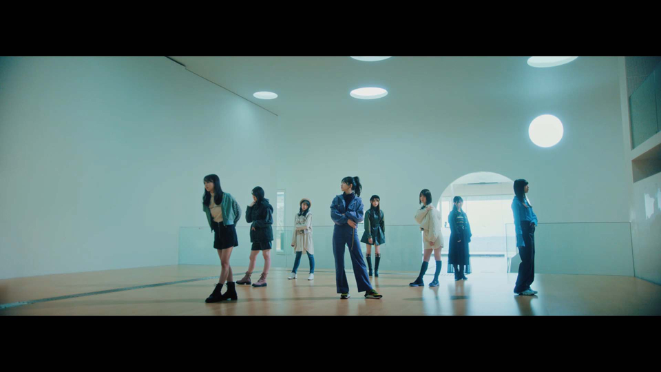 乃木坂46 29thシングル「Actually…」に収録されるアンダー楽曲「届かなくたって…」MVより