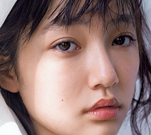 注目の若手女優・小宮山莉渚の1st写真集発売決定！ “少女の夏の大冒険”を収録
