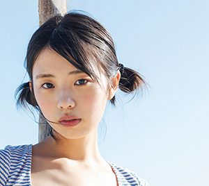 “ミス週刊少年マガジン”菊地姫奈、週プレで圧倒的存在感を放つ