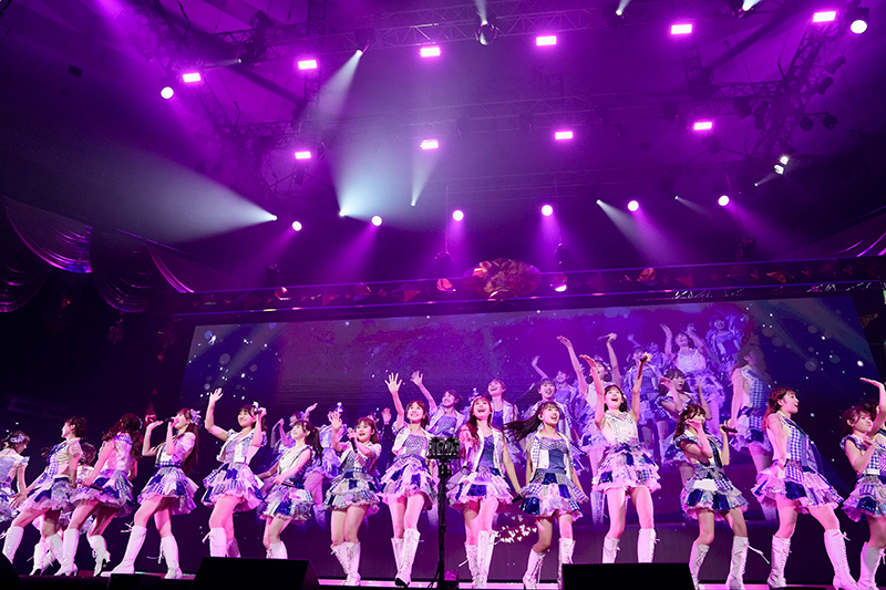 『MX祭り！AKB48 60th Single「久しぶりのリップグロス」発売記念コンサートin武道館2022 柏木由紀プロデュースコンサート～僕はずっと忘れない～』より