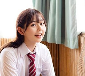 女優＆グラビアアイドル美澄衿依、愛らしい笑顔と抜群のスタイルを披露する最新作