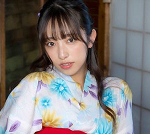 グラビアアイドル高梨瑞樹、かわいい＆セクシー…2カ月連続でリリース