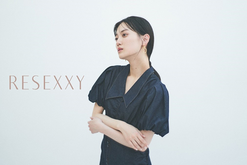 ファッションブランド「RESEXXY」のブランドモデルに就任した乃木坂46山下美月