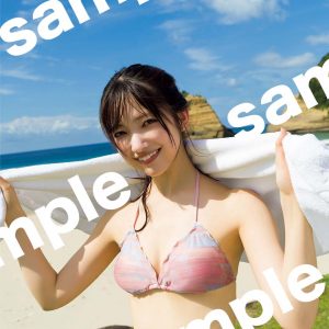 櫻坂46大園玲、真夏日の絶好のプール日和に撮影された水着姿を披露
