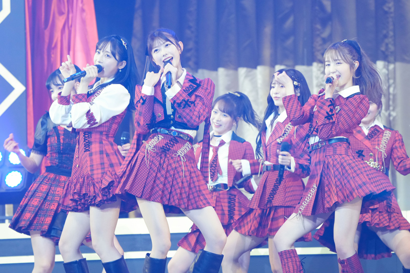 4月29日にぴあアリーナMMで行われた「AKB48春コンサート2023～好きだ!と叫ぼう～」にてチーム制の休止がサプライズで発表された