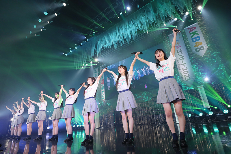 AKB48 17研究所！Presents 17期研究生 単独LIVE～嬉しすぎて歯が抜けそうです！～より