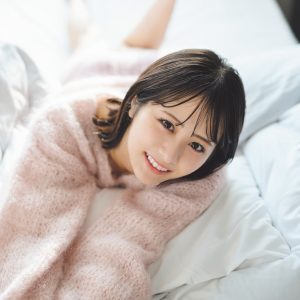 「≠ME」尾木波菜『週プレ』でキュートな笑顔を披露