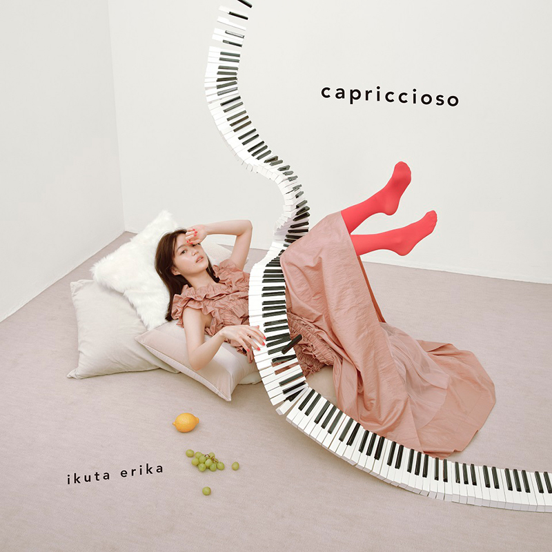 生田絵梨花1st EP「capriccioso(カプリチョー)」初回生産限定盤ジャケット A